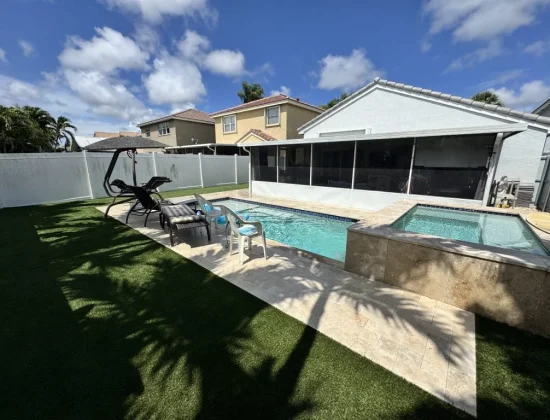 turf-cleaning-company-in-delray-beach